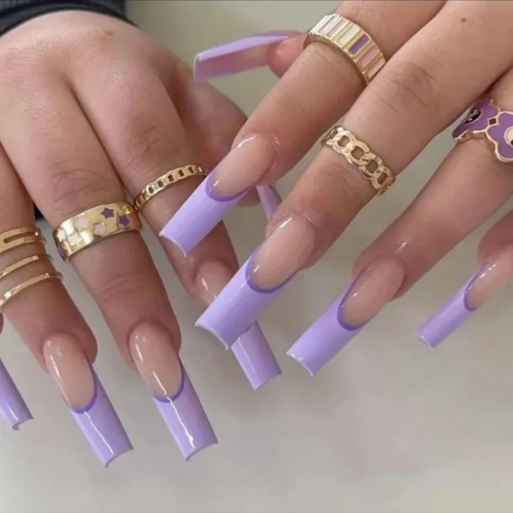 24 Pieces Fake Press On Nails